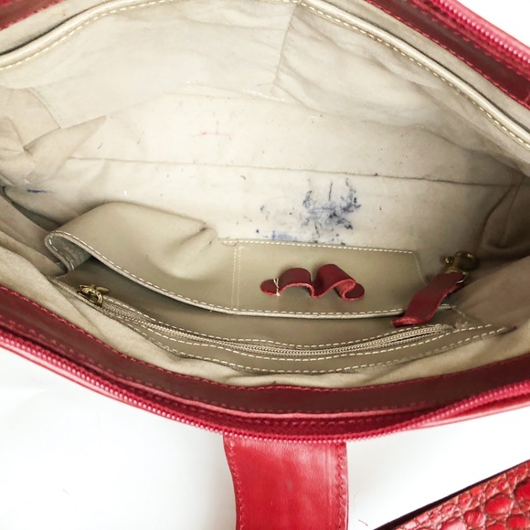Brahmin Shoulder Bag Red Croc Embossed and Smooth Leather Vintage Bag HTF - Picture 9 of 9